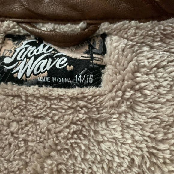 NWOT. First Wave fur lined boys coat - Picture 4 of 4